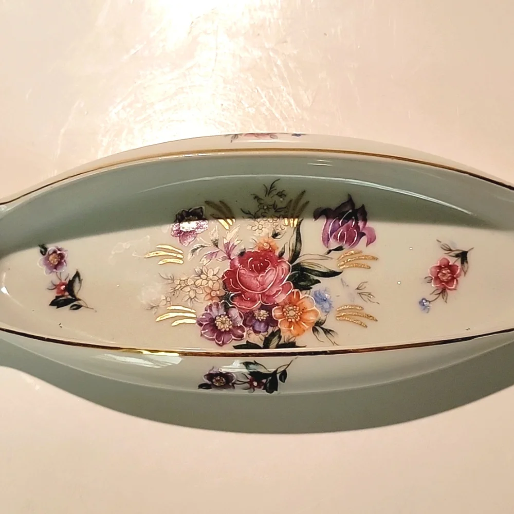 VINTAGE PORCELAIN HAND PAINTED FLORAL MORIAGE VANITY TRAY